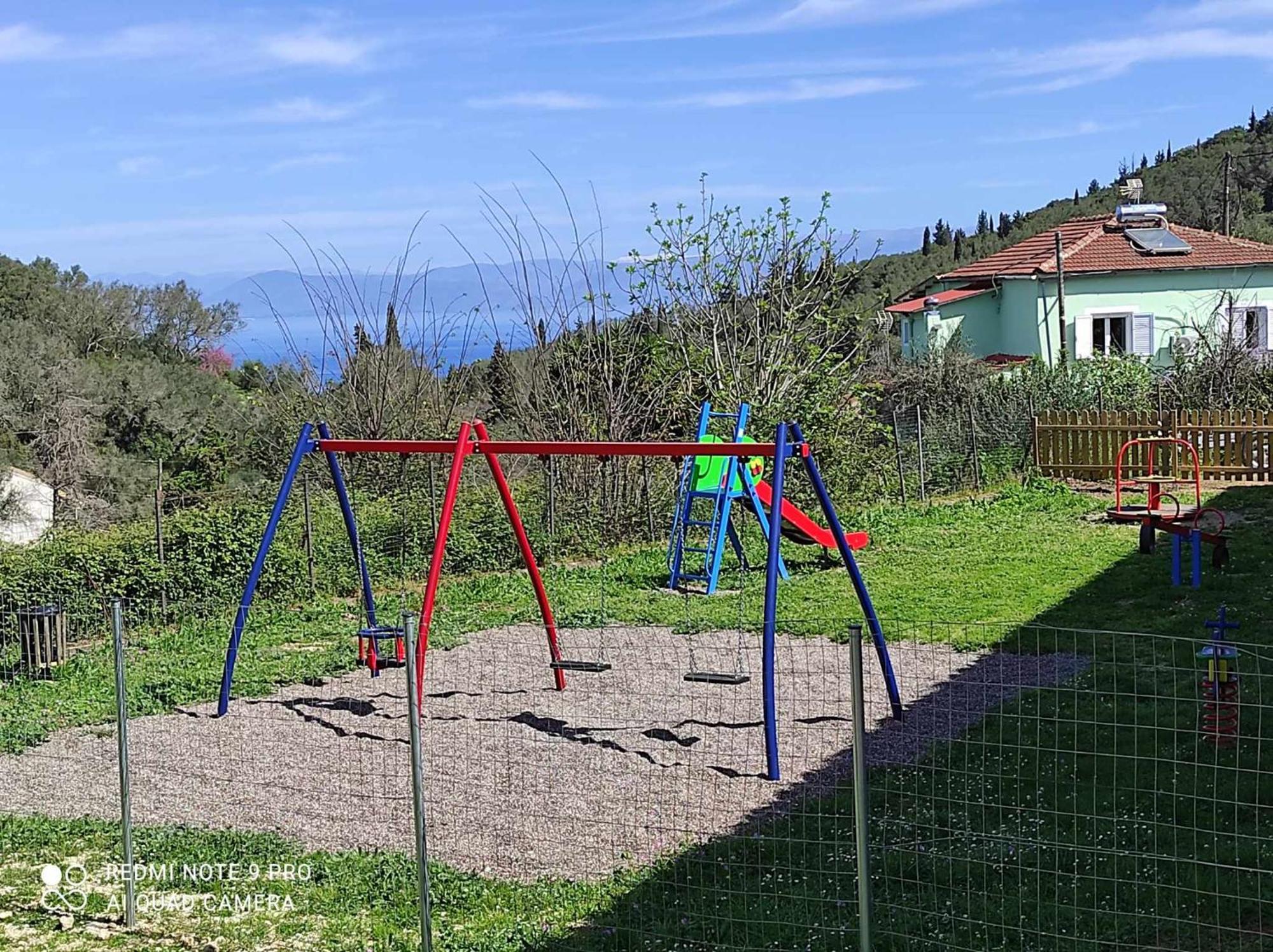 Holiday home Aglaia House *